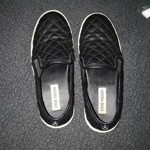 Black leather Steve Madden slip ons